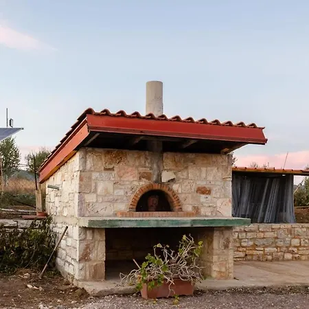 Polilimnio Mini Castle - Fotini's Unique Eco Gem Prázdninový dům Aristomenis